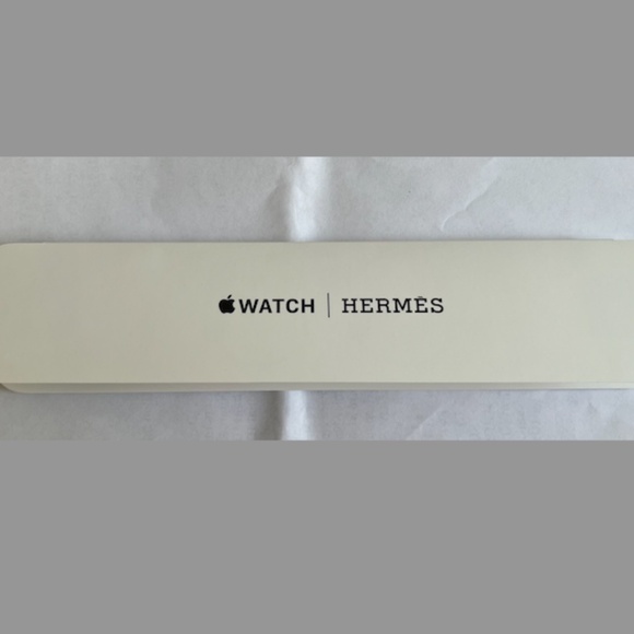 Apple Watch Tangerine Sport Band (Size P/M) - Picture 2 of 2